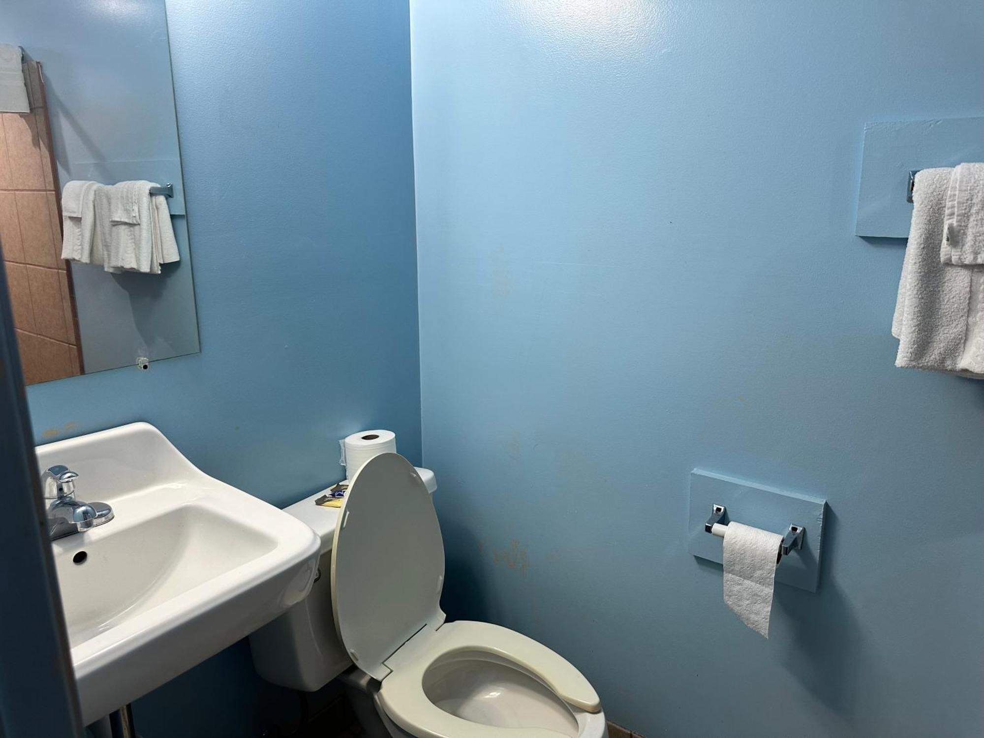 Westgate Manor Motel Austintown & Youngstown Ohio Экстерьер фото